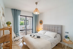 2 bedrooms, iron/ironing board, WiFi (free), bed sheets