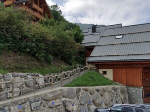 Exterior - 3-room apartment for 6 people with balcony and parking (Valloire)