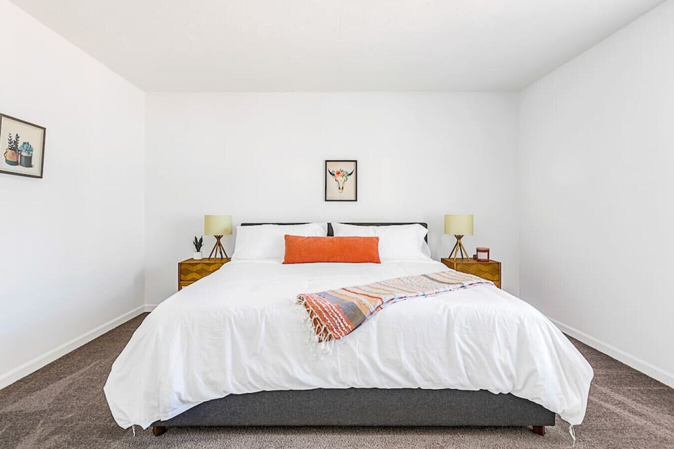 4 chambres, bureau, fer et planche à repasser, Wi-Fi gratuit