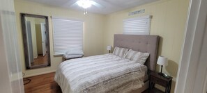 5 Schlafzimmer, Bügeleisen/Bügelbrett, kostenloses WLAN, Bettwäsche