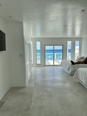 4 chambres, fer et planche à repasser, accès au Wi-Fi (inclus)