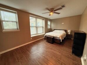 1 chambre, accès au Wi-Fi (inclus), literie fournie