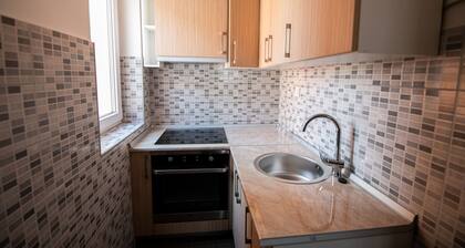 Lovely 3-Bedroom with a free parking - Julphar