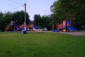 Children’s area - Prince Edward County-Enjoy Picton WIne Country (Prince Edward)