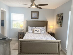 1 chambre, fer et planche à repasser, lit parapluie, Wi-Fi gratuit