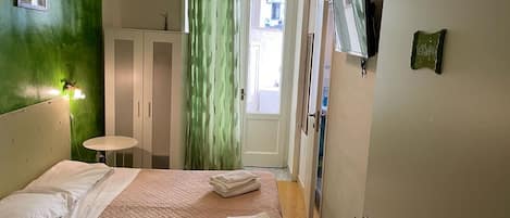 Standard Double Room, Ensuite, Courtyard View (Verdiana) | Interior