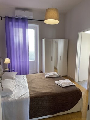 Chambre Double, salle de bains attenante (Violanda) | Intérieur