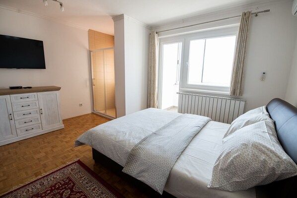 2 bedrooms, WiFi