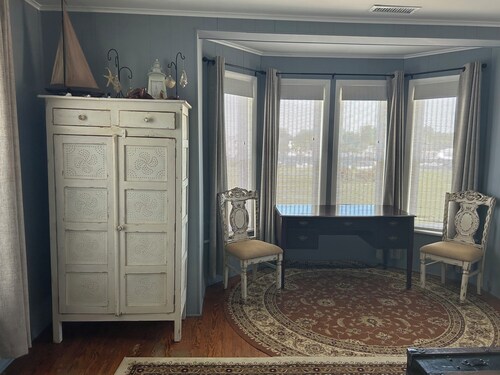 Sailwinds Loft at Cambridge Creek