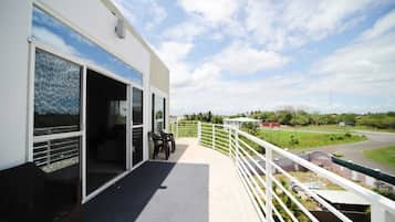 Lovely Penthouse Apartment in the Garden City | Terrasse/Patio