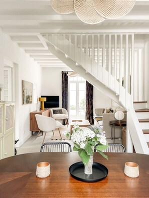 TV connectée, chaîne hi-fi