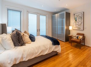 4 habitaciones, tabla de planchar con plancha y wifi gratis