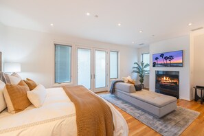 4 slaapkamers, een strijkplank/strijkijzer, gratis wifi, beddengoed