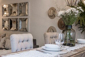 Deluxe Apartment | Private kitchen