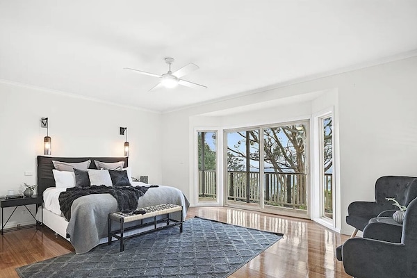 4 camere, una scrivania, ferro/asse da stiro, Wi-Fi gratuito