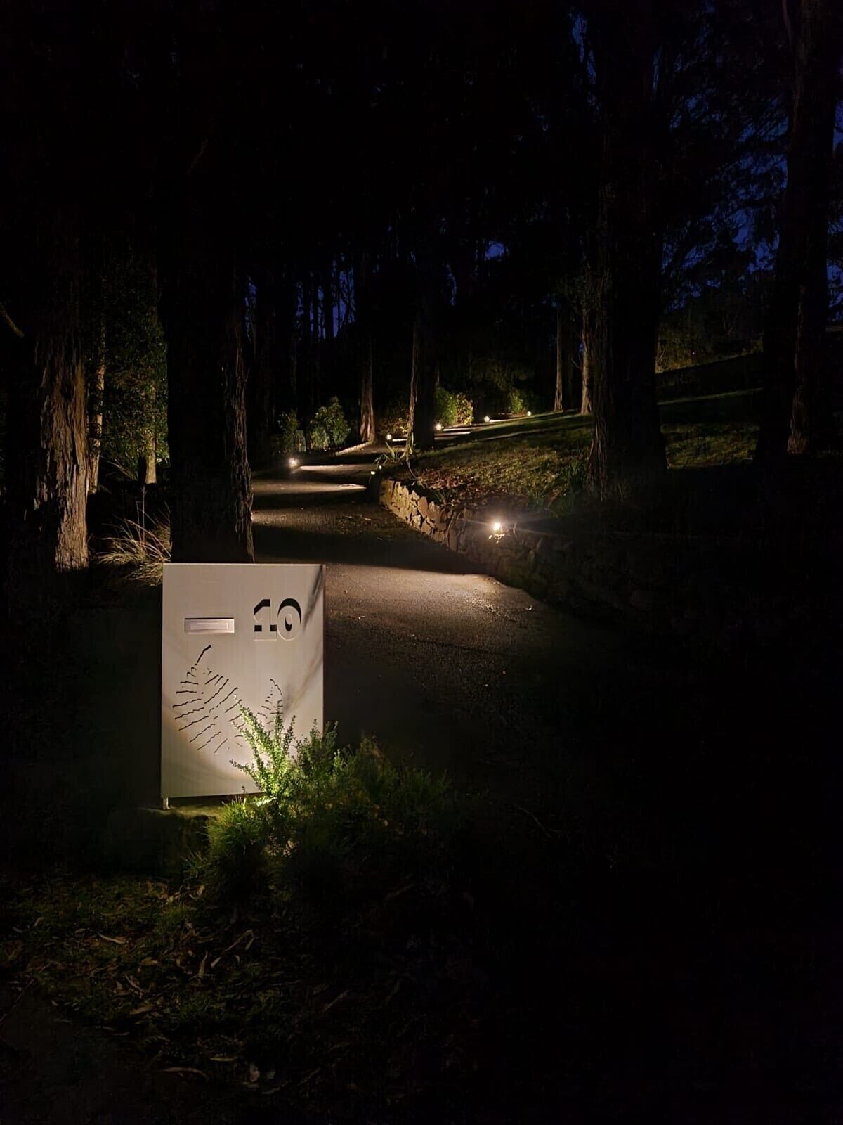 6 Star eco home with spectacular view. — image 20