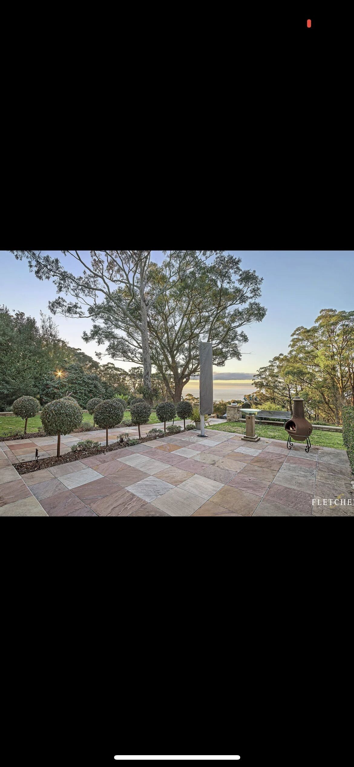 6 Star eco home with spectacular view. — image 3