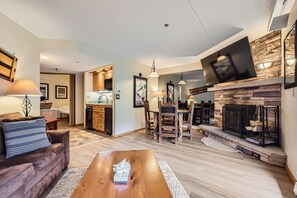 TV, fireplace, offices