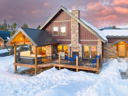 Winter Park Ranch Home I Hot Tub I Great Views I Bunk Room I Game Room I Discounted Attractions