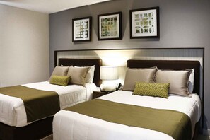 2 bedrooms, bed sheets