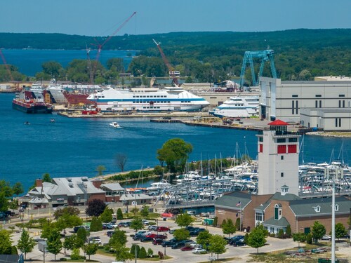 Dog-Friendly Loft w/ Boat Parking, Private Deck & Walkable to Shops!