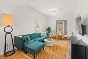 Smart-TV, videospill og bordtennis