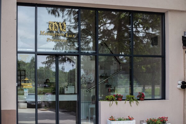 Fachada de la propiedad