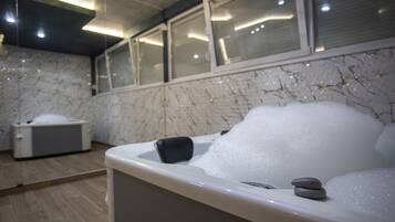 Luxury Double Room | Minibar, free WiFi