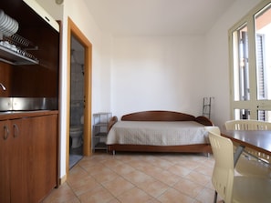 1 bedroom, free WiFi