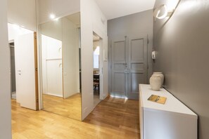 Interior - Ponte Vecchio Luxury Suite by Mmega (Firenze)