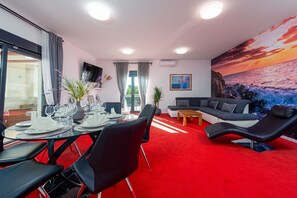 Villa, 4 Bedrooms, Smoking, Private Pool | In-room dining - Villa Frenky (Vir)