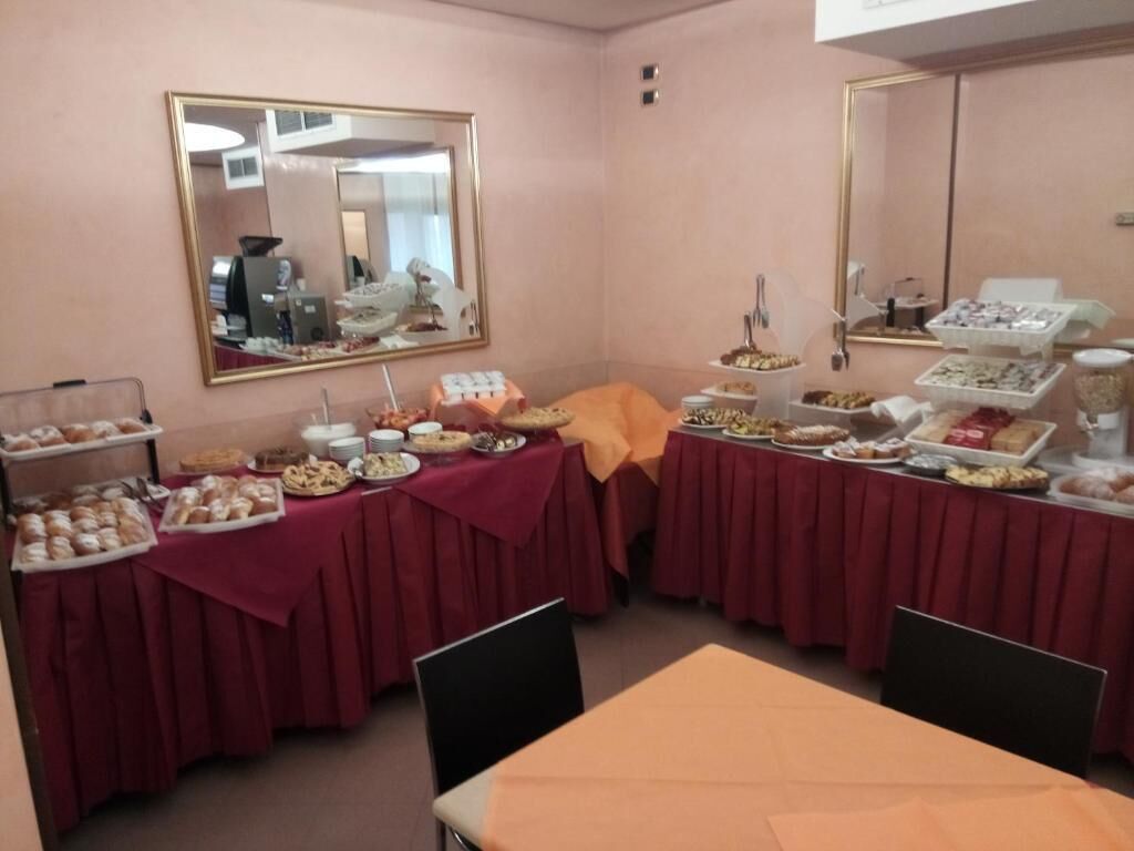 بوفيه إفطار