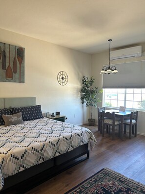 1 bedroom, iron/ironing board, free WiFi, bed sheets