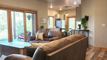 Smart TV, video games, video library