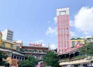 Shopping mall - HOTEL ARENA (Chatan)