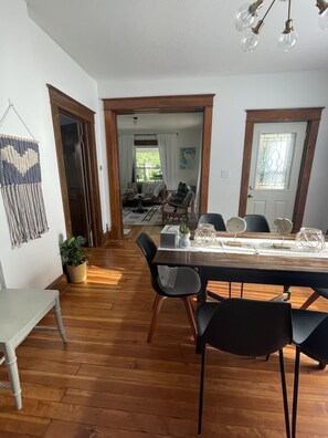 Unclassified image, 4 of 20, button - 1904 Folk Victorian -- walk to the Jet Express! Sleeps 8 (Port Clinton)