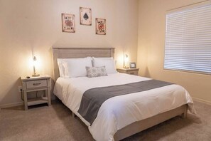 5 bedrooms, desk, iron/ironing board, free WiFi