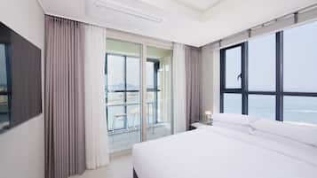 Deluxe Double Room | Soundproofing, free WiFi, bed sheets