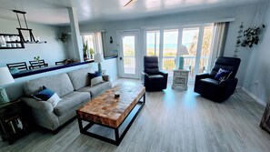 Smart TV, video games, DVD player, books