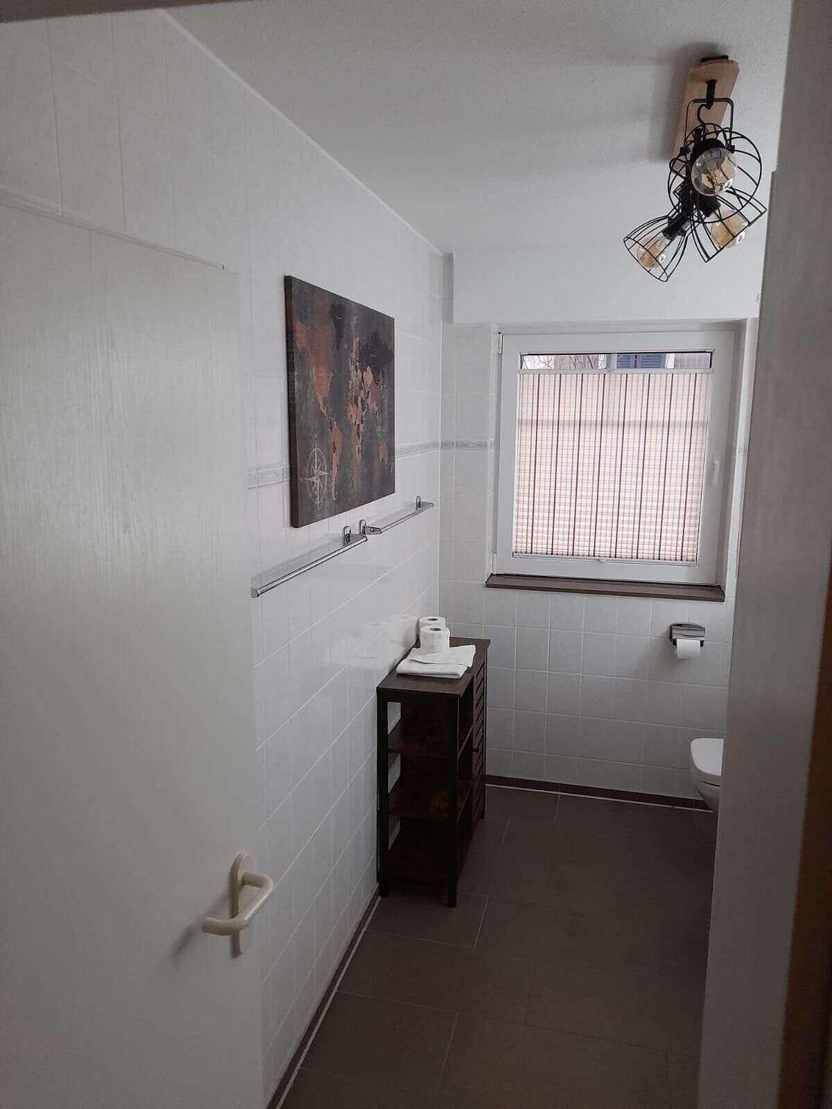 Ducha, secador de pelo y toallas