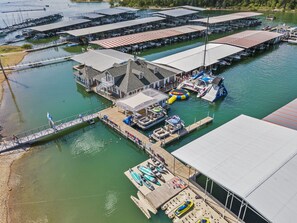 Marina