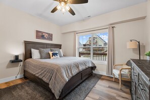 4 chambres, fer et planche à repasser, Wi-Fi gratuit, draps fournis