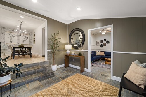 Botanical Oasis in downtown Culpeper