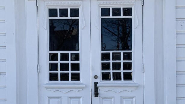 Uklassifisert bilde, 1 av 33, knapp