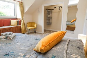 Stuga | 2 sovrum, individuell inredning, unika möbler och gratis wi-fi