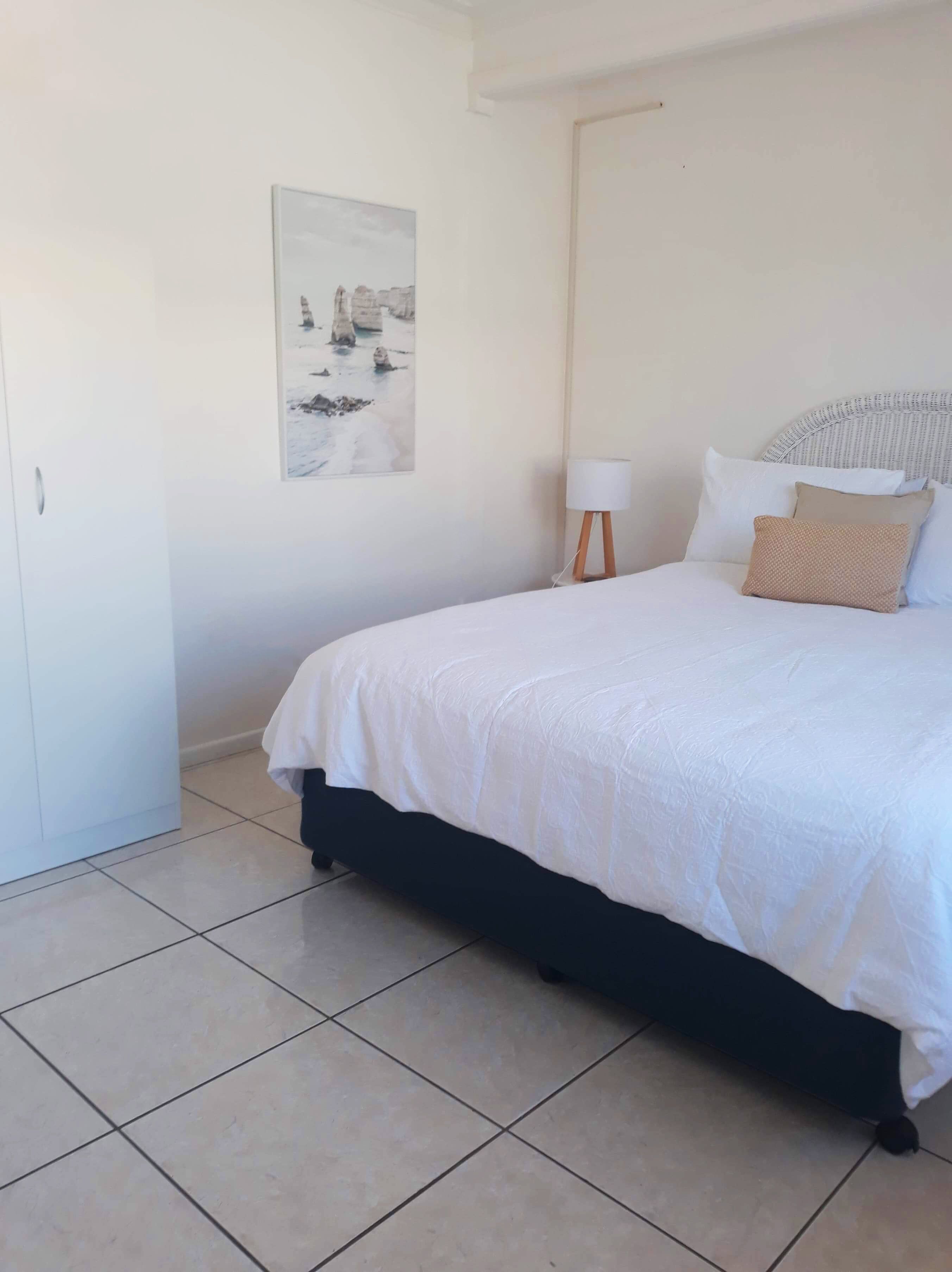 Cosy rainbow bay unit 100m from the beach — image 6