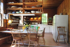 Microonde, piano cottura, lavastoviglie