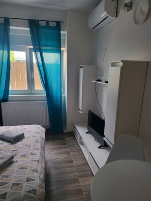 7 Schlafzimmer, WLAN