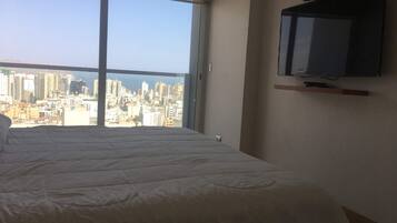 3 chambres, fer et planche Ă repasser, Wi-Fi gratuit, draps fournis