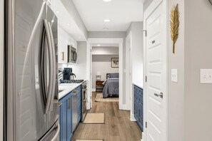 1 soverom, strykejern/-brett, wi-fi (inkludert) og sengetøy